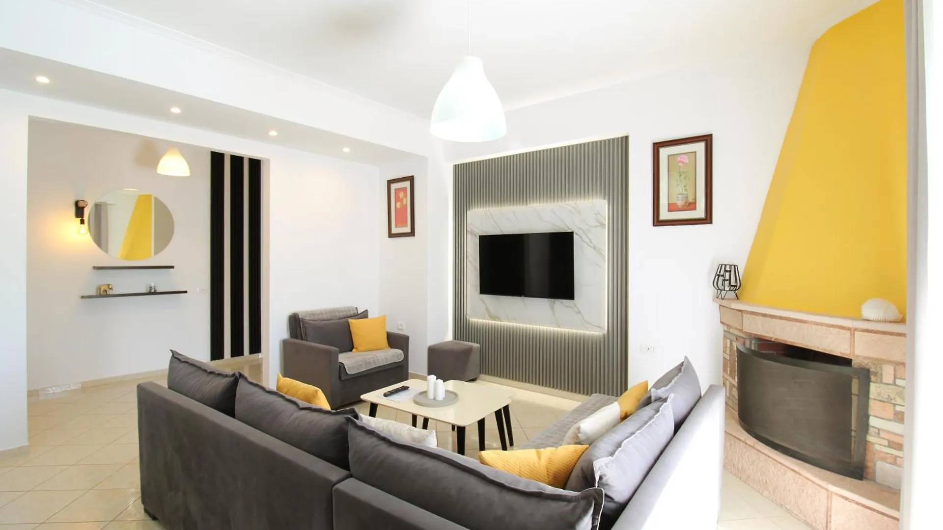 Omnia Apartments Ksamil