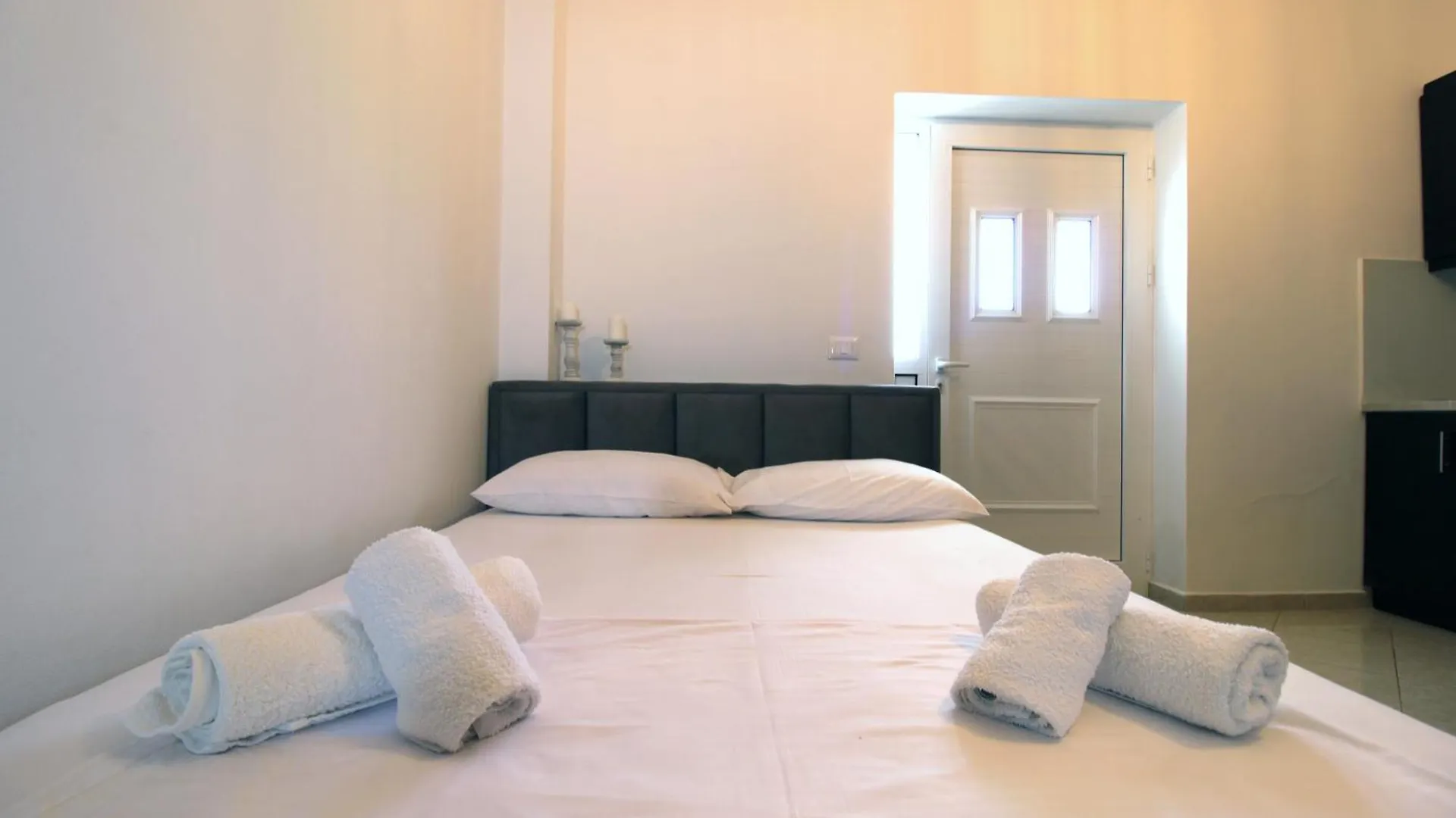 Omnia Apartments Ksamil Albánie