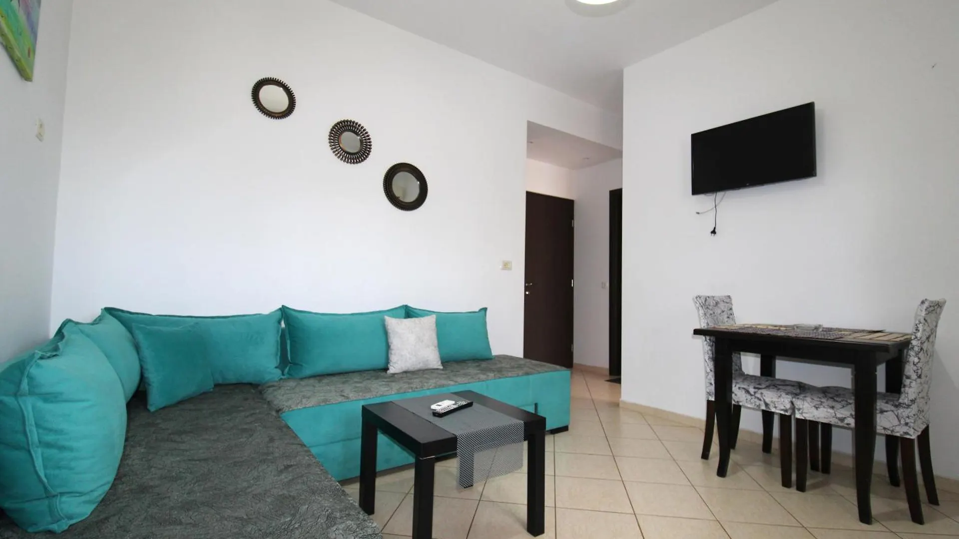 Omnia Apartments Ksamil