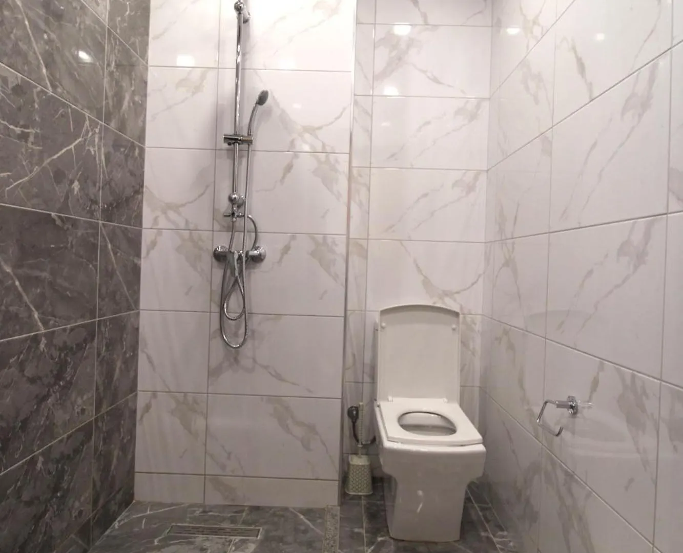 Omnia Apartments Ксамил