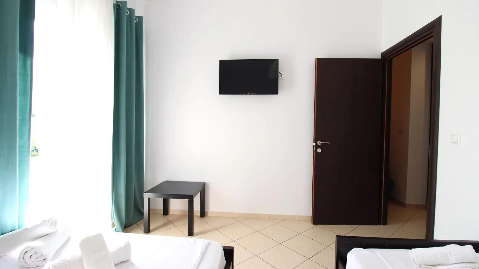 Omnia Apartments Ksamil