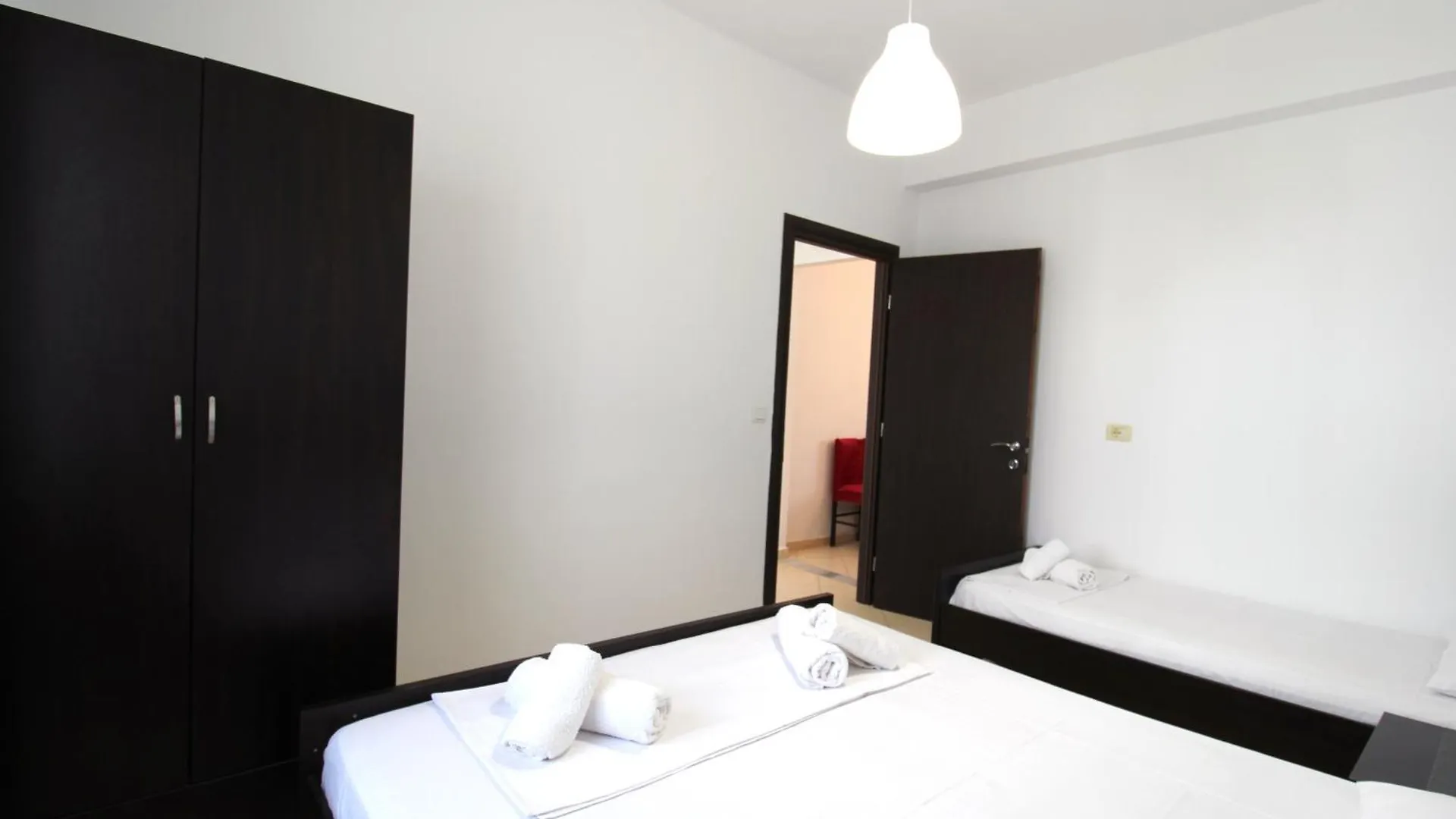 Omnia Apartments Ksamil 0*,  Albánie
