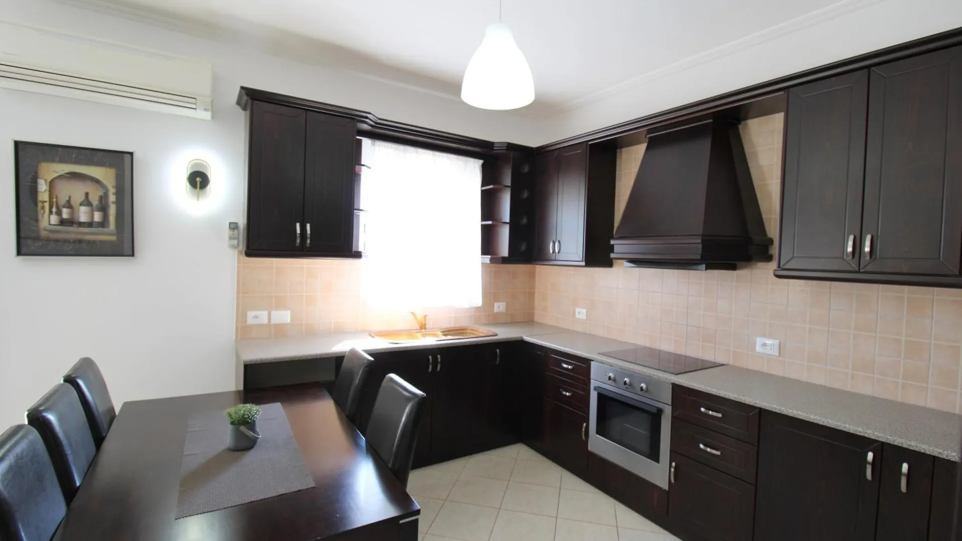 Omnia Apartments Ksamil